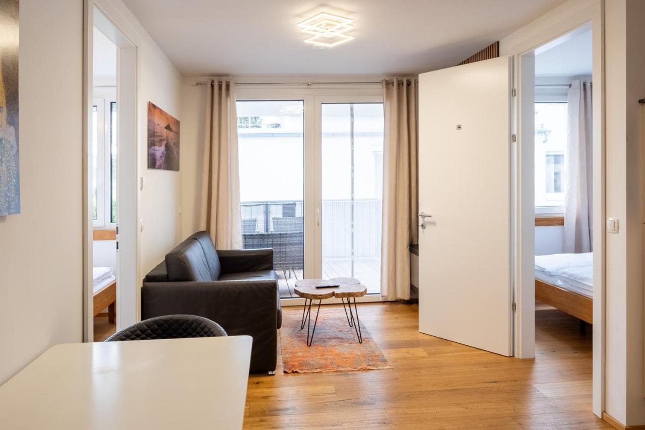 Modern Apartment W/ Cozy Balcony Near City Center Bécs Kültér fotó